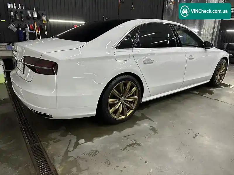 Audi A8 2017, фото з оголошення 1 з 14, VIN WAU44AFD0HN014675