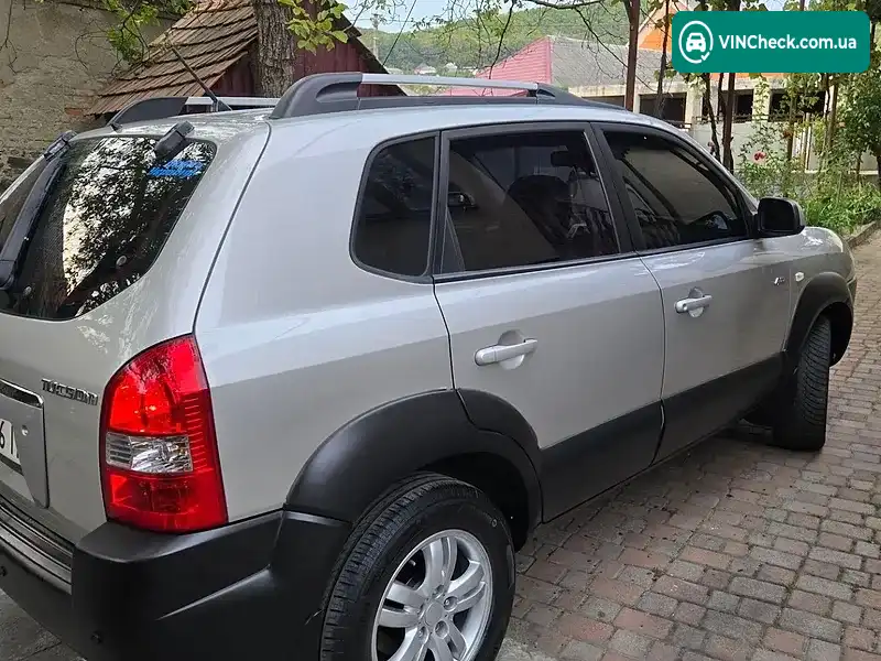Hyundai Tucson 2006, фото з оголошення 2 з 16, VIN Y6LJN81BP6L001260