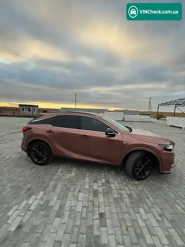 Lexus RX 2022, фото з оголошення 2 з 20, VIN JTJCHBJA302000259