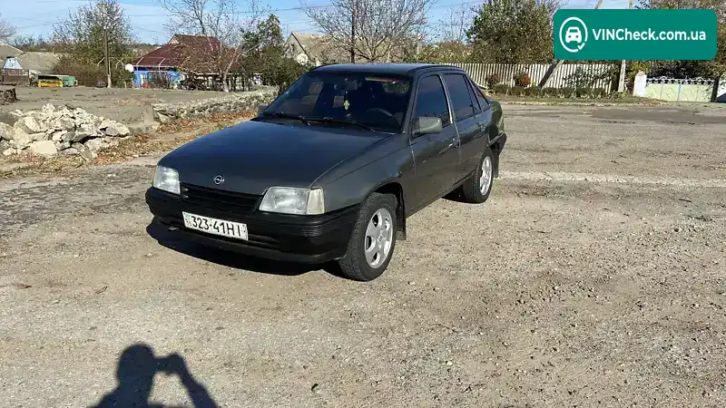 Opel Kadett 1989, фото з оголошення 1 з 13, VIN W0L000039K2668775