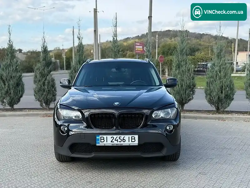 BMW X1 2011, фото з оголошення 2 з 14, VIN WBAVN11080VP87047