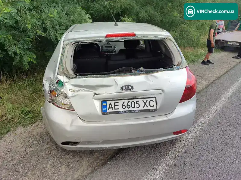 Kia Ceed 2007, фото з оголошення 1 з 8, VIN Y6LFF24237L000295