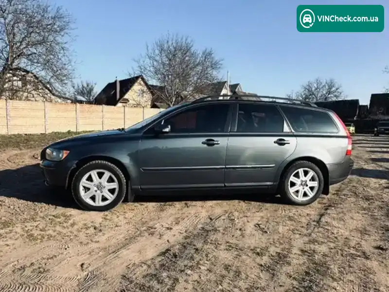 Volvo V50 2005, фото з оголошення 2 з 14, VIN YV1MW755162158403