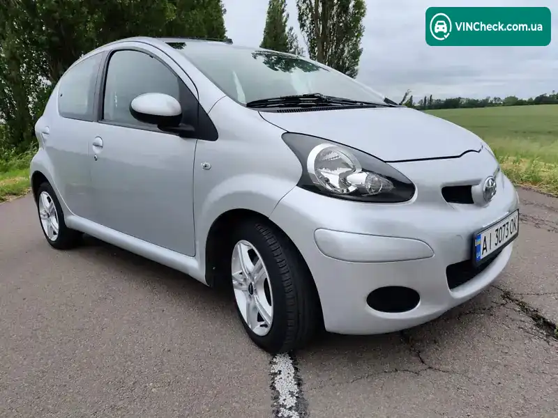 Toyota Aygo 2011, фото з оголошення 2 з 16, VIN JTDKG18C80N575037