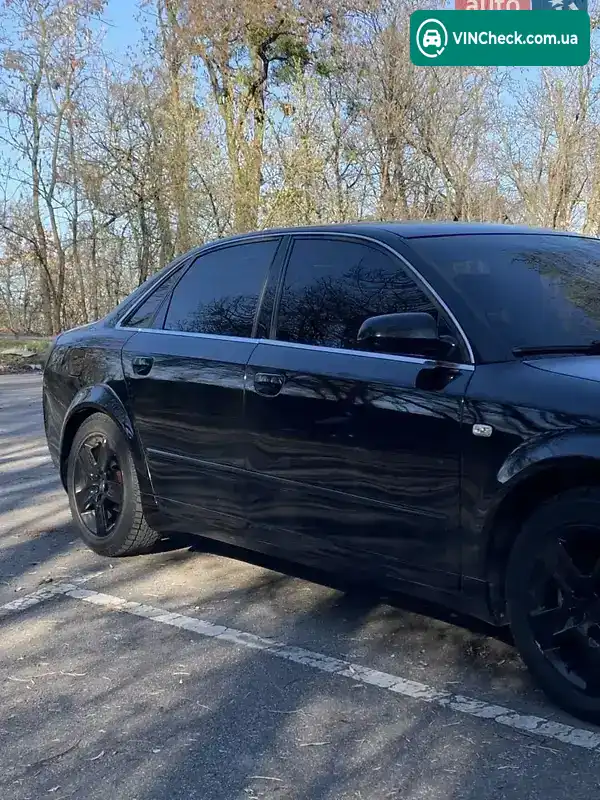 Audi A4 2002, фото з оголошення 1 з 9, VIN WAUZZZ8E02A212005