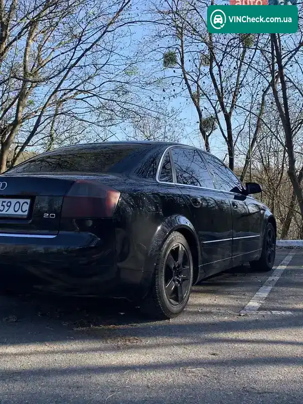 Audi A4 2002, фото з оголошення 2 з 9, VIN WAUZZZ8E02A212005