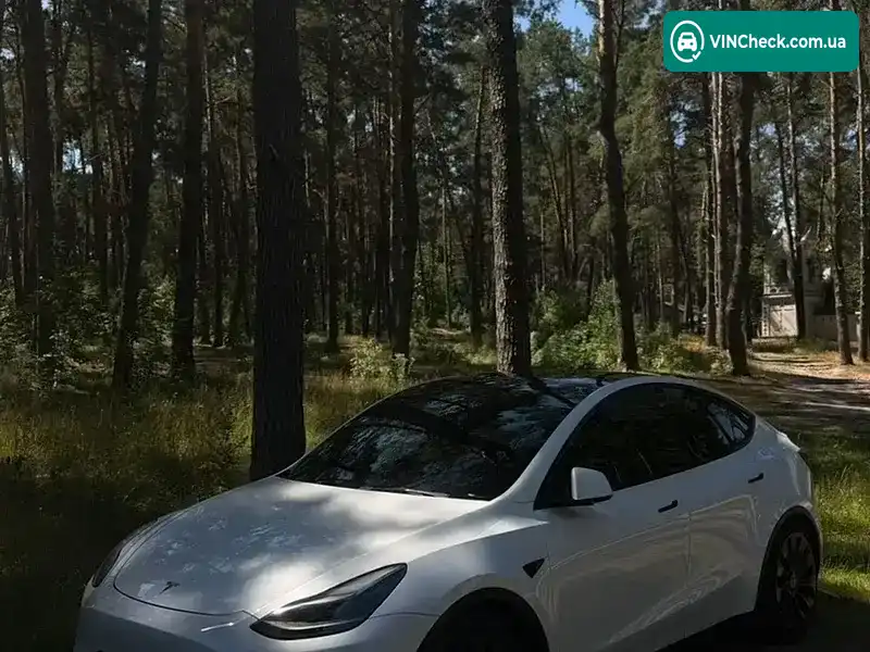 Tesla Model Y 2022, фото з оголошення 2 з 18, VIN 7SAYGDEF3NF468383