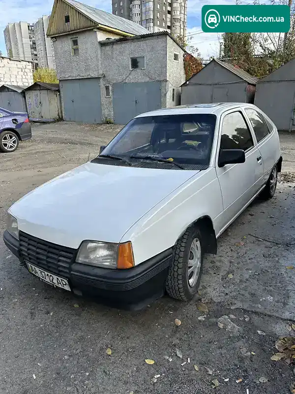 Opel Kadett 1987, фото з оголошення 2 з 6, VIN W0L000033H2582666