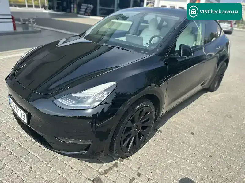 Tesla Model Y 2021, фото з оголошення 1 з 18, VIN 5YJYGAEEXMF222433