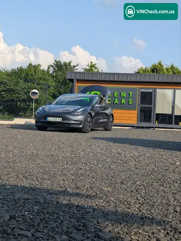 Tesla Model 3 2020, фото з оголошення 2 з 21, VIN 5YJ3E1EB9MF858783