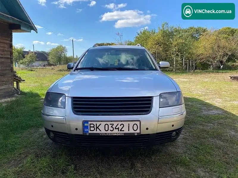 Volkswagen Passat 2000, фото з оголошення 1 з 7, VIN WVWZZZ3BZYE259566