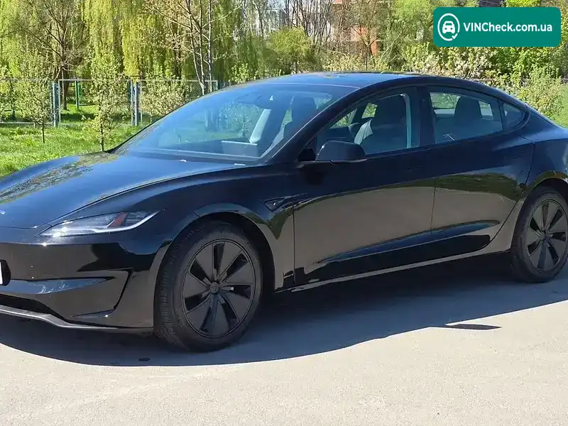 Tesla Model 3 2024, фото з оголошення 2 з 17, VIN 5YJ3E1EB8SF910840