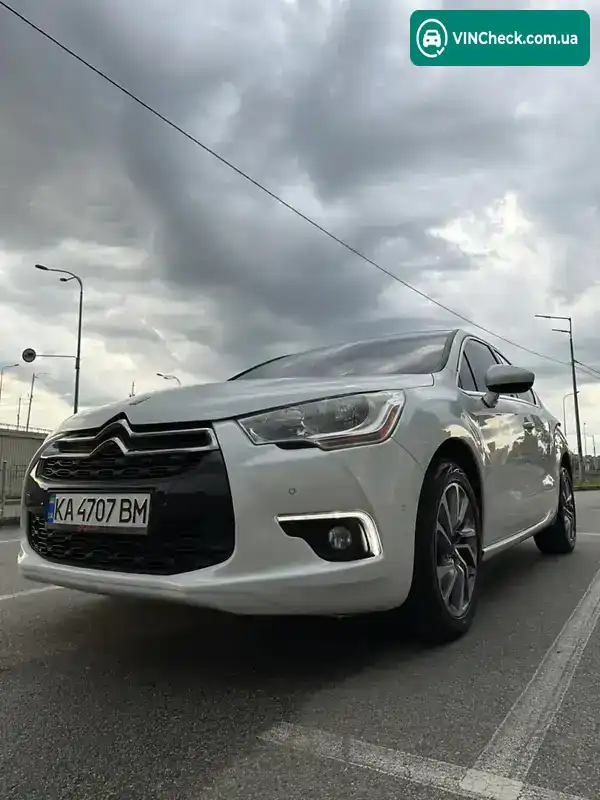 Citroen DS4 2012, фото з оголошення 1 з 20, VIN VF7NX9HR8DY500353