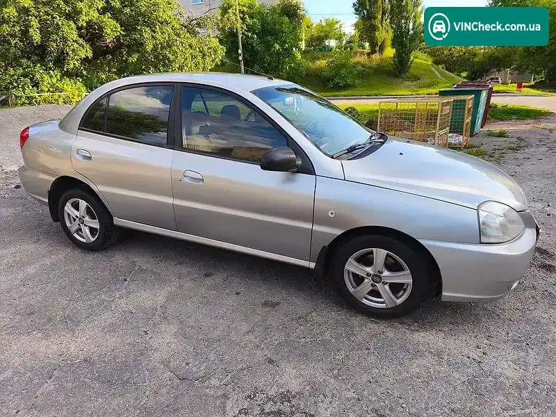 Kia Rio 2005, фото з оголошення 1 з 3, VIN KNEDE221252367335