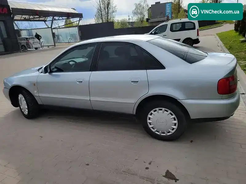 Audi A4 1996, фото з оголошення 2 з 17, VIN WAUZZZ8DZVA044087