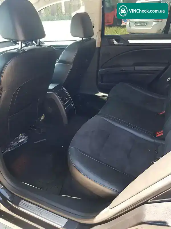Skoda Superb 2009, фото з оголошення 2 з 2, VIN TMBAF73TXA9017662