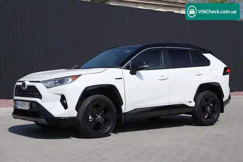 Toyota RAV4 2019, фото з оголошення 1 з 20, VIN JTMEWRFV1LD525237