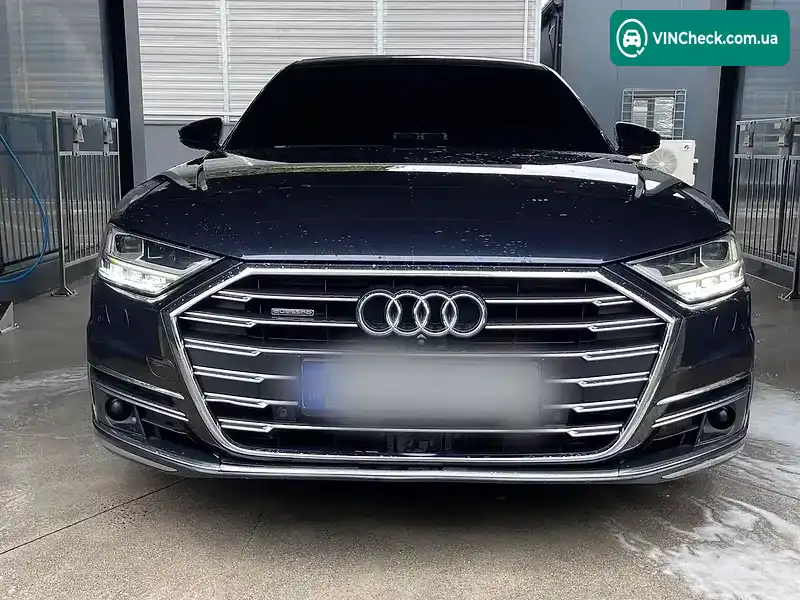 Audi A8 2017, фото з оголошення 1 з 18, VIN WAUZZZF81JN002355