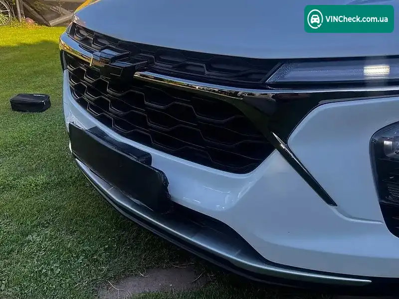 Chevrolet Trax 2025, фото з оголошення 1 з 20, VIN KL77LHEP7SC253230