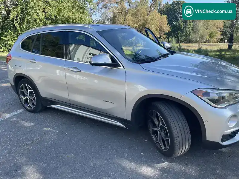 BMW X1 2017, фото з оголошення 2 з 20, VIN WBXHU7C39H5H38504