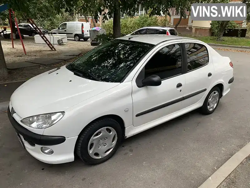 Peugeot 206 2008, фото з оголошення 1 з 17, VIN VF32BKFWA72788310