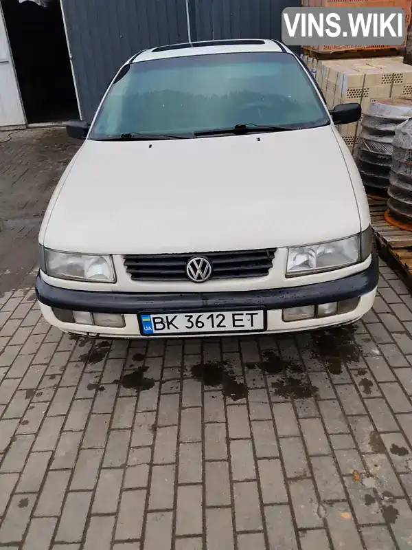 Volkswagen Passat 1995, фото з оголошення 1 з 21, VIN WVWZZZ3AZSE196340