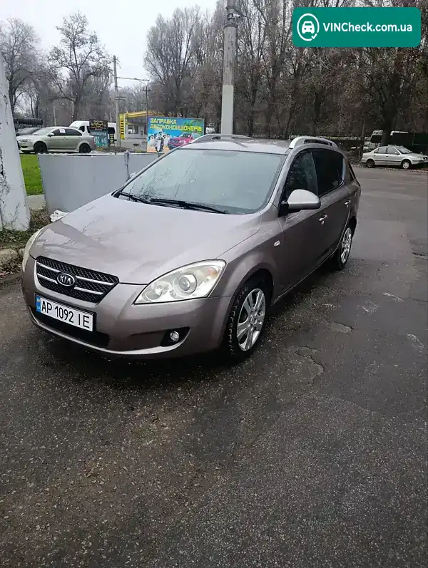 Kia Ceed 2007, фото з оголошення 1 з 8, VIN U5YFF52428L018050