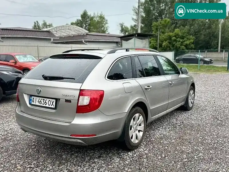 Skoda Superb 2011, фото з оголошення 2 з 3, VIN TMBJB43T3BB300778