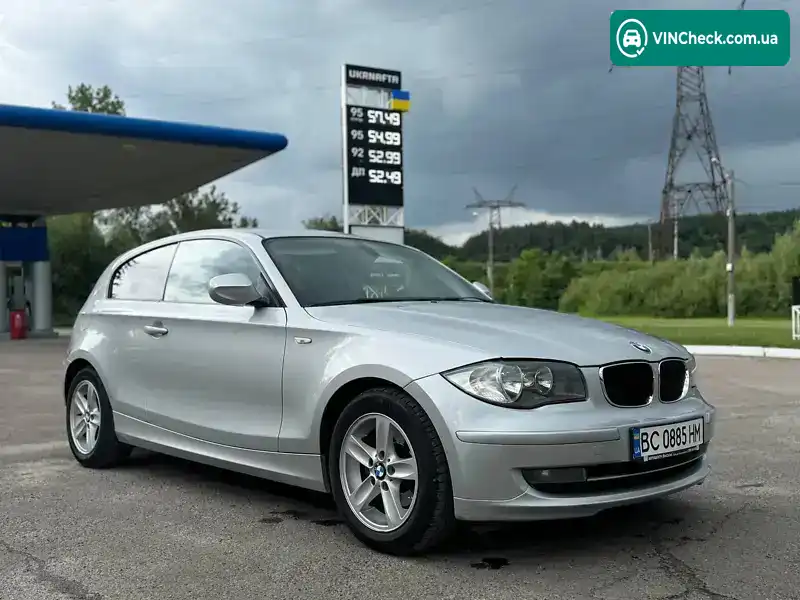 BMW 1 Series 2009, фото з оголошення 1 з 21, VIN WBAUB31020VJ81081