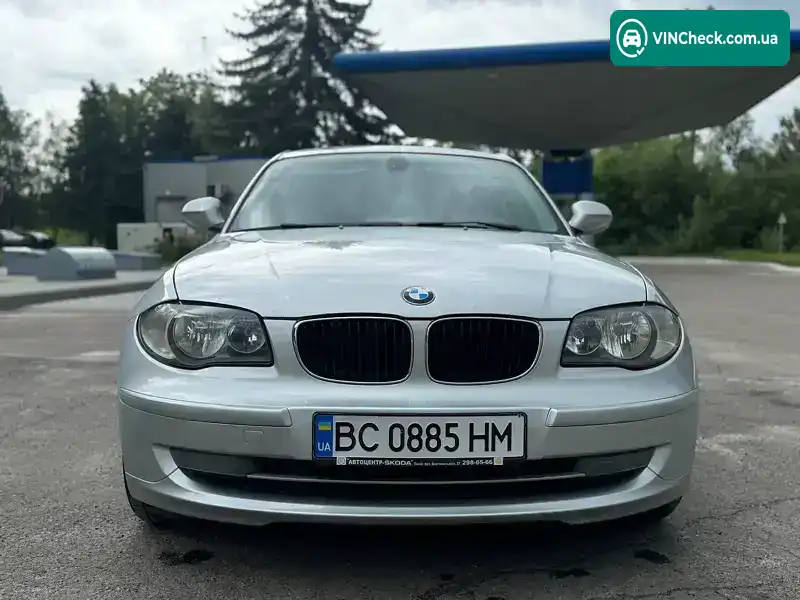 BMW 1 Series 2009, фото з оголошення 2 з 21, VIN WBAUB31020VJ81081