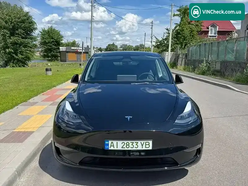 Tesla Model Y 2023, фото з оголошення 1 з 14, VIN 7SAYGDEE0PF937455