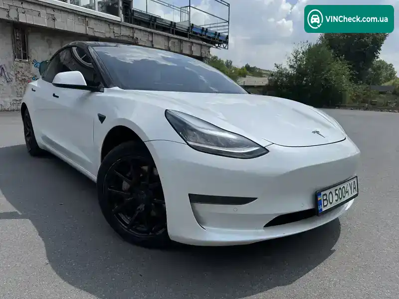 Tesla Model 3 2020, фото з оголошення 2 з 12, VIN 5YJ3E1EB4LF628647