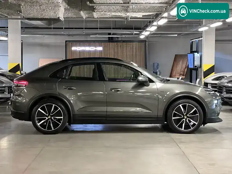 Porsche Macan 2024, фото з оголошення 2 з 21, VIN WP1ZZZXAZRL001496