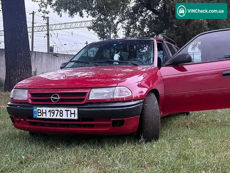 Opel Astra 1996, фото з оголошення 1 з 7, VIN W0L000051T2745273