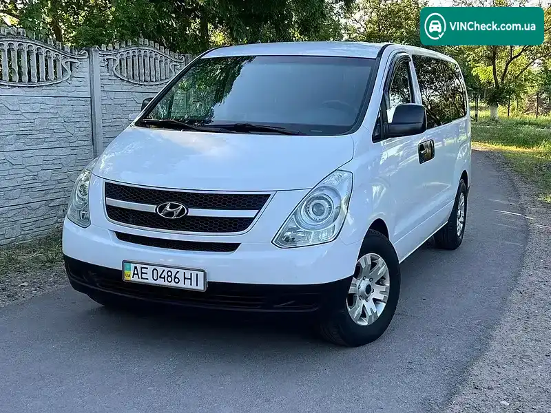 Hyundai H-1 2012, фото з оголошення 1 з 21, VIN KMJWA37H7CU440664