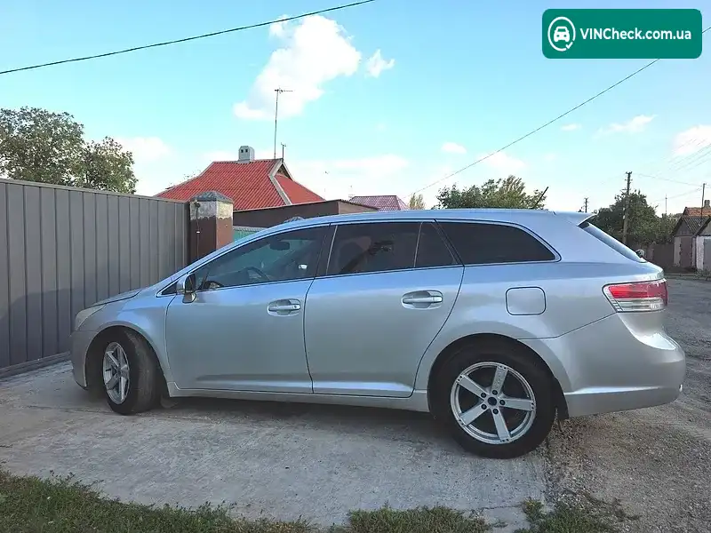 Toyota Avensis 2010, фото з оголошення 1 з 20, VIN SB1EB76LX0E017728