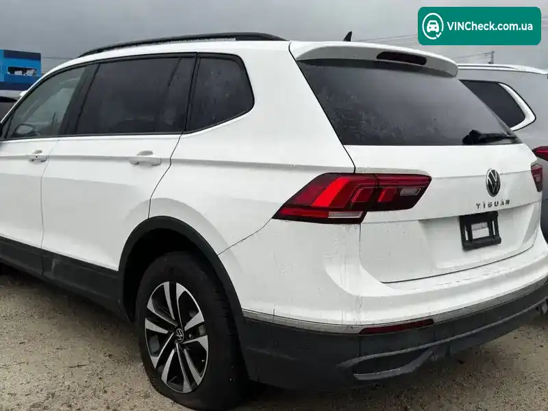 Volkswagen Tiguan 2023, фото з оголошення 2 з 11, VIN 3VVRB7AX4RM023217