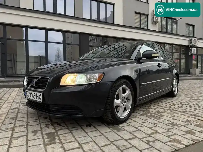 Volvo S40 2010, фото з оголошення 2 з 21, VIN YV1MS76F2A2511101