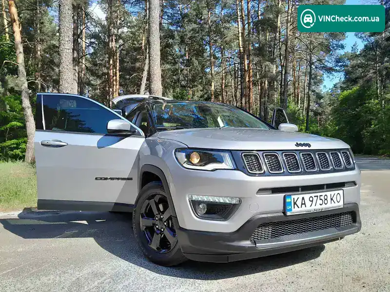 Jeep Compass 2018, фото з оголошення 1 з 20, VIN 3C4NJCBB7JT322321