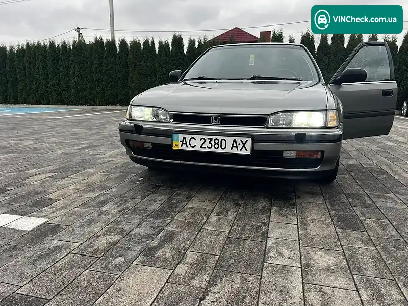 Honda Accord 1990, фото з оголошення 1 з 10, VIN JHMCB35300C038580