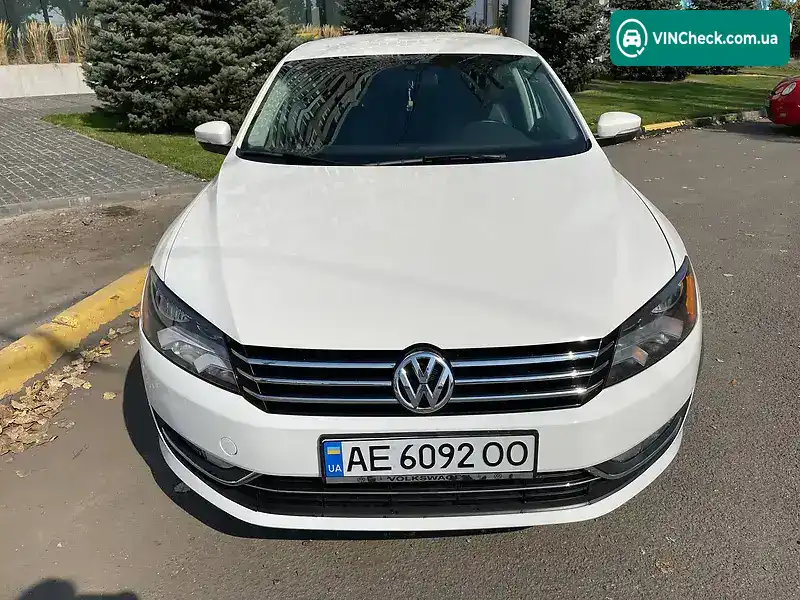 Volkswagen Passat 2015, фото з оголошення 1 з 20, VIN 1VWAS7A3XFC111871