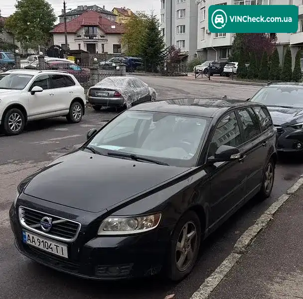 Volvo V50 2011, фото з оголошення 2 з 10, VIN YV1MW5851C2660117