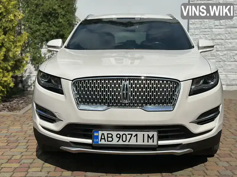 Lincoln MKC 2019, фото з оголошення 1 з 21, VIN 5LMCJ3C90KUL53364