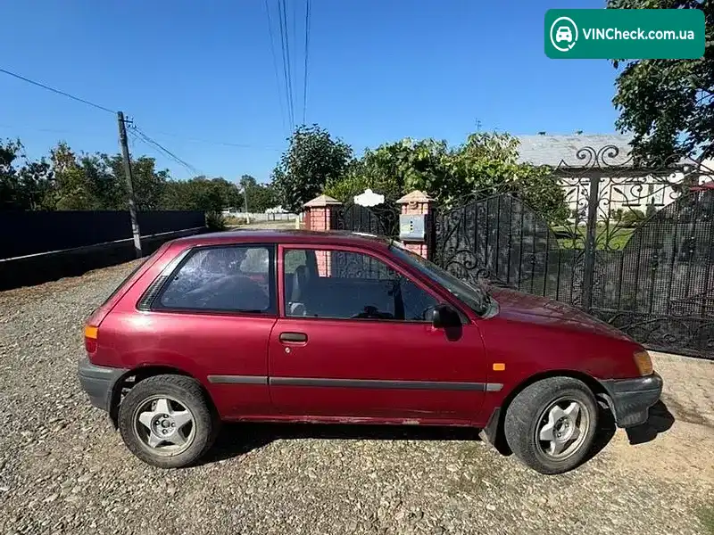 Toyota Starlet 1996, фото з оголошення 2 з 5, VIN JT152EP8200177933