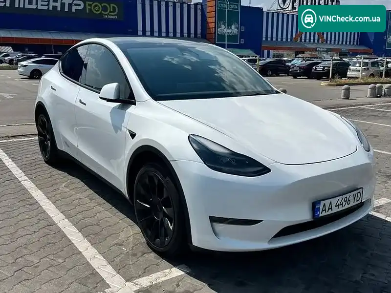 Tesla Model Y 2023, фото з оголошення 1 з 20, VIN 7SAYGDEE2PF675745