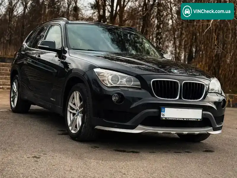 BMW X1 2014, фото з оголошення 1 з 15, VIN WBAVP71040VW70997