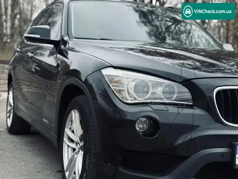 BMW X1 2014, фото з оголошення 2 з 15, VIN WBAVP71040VW70997