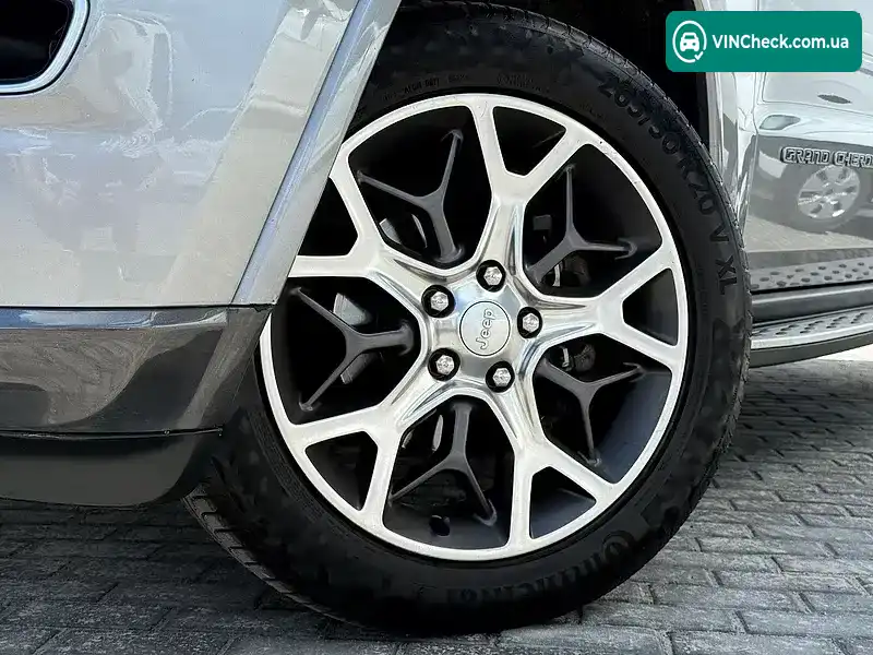 Jeep Grand Cherokee 2018, фото з оголошення 2 з 20, VIN 1C4RJFBG4JC341838