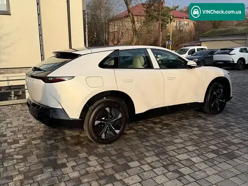 Mazda EZ-60 2025, фото з оголошення 1 з 20, VIN LVRHDCEM4SN011405