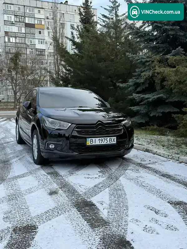 Citroen DS4 2012, фото з оголошення 1 з 10, VIN VF7NX5FEACY578883
